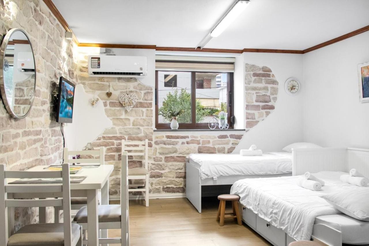 Solhouse Apartment Gjirokastër Екстериор снимка